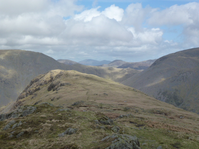 Yewbarrow ridge to Stirrup Crag